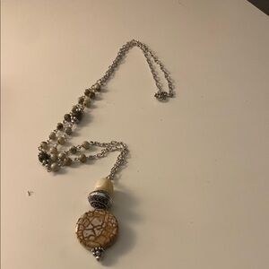 Elegant Silver and Cream Beaded Necklace